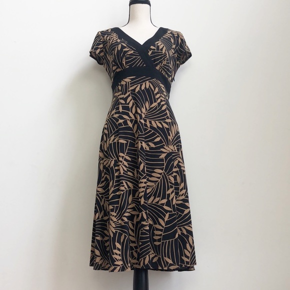 Dressbarn Empire Waist Dark Cottagecore Coquette Tie Faux Wrap Top Midi Dress 10 - Picture 1 of 12